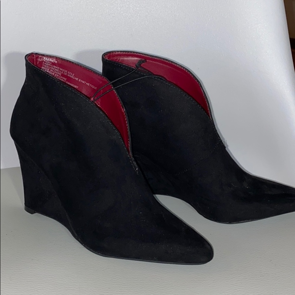 Express suede wedge booties